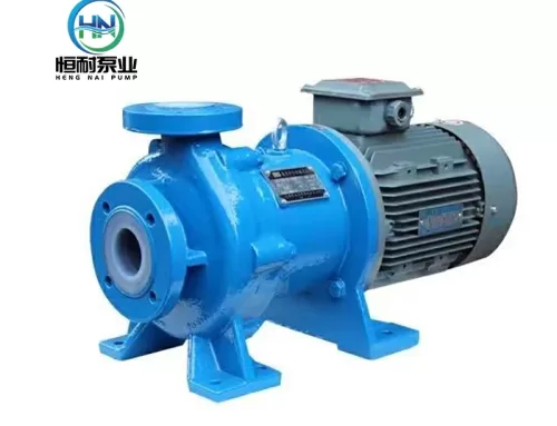 Fluorine-lined magnetic pump